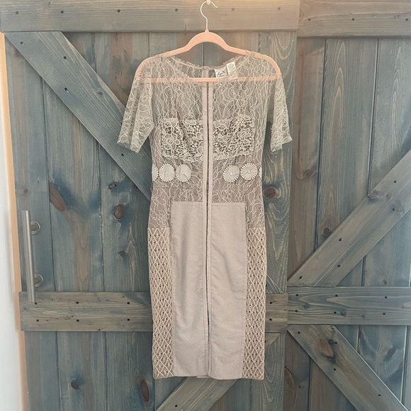 Anthropologie Beguile Byron Lars Carissima Taupe Lace Sheath Dress Short Sleeve - Picture 8 of 8